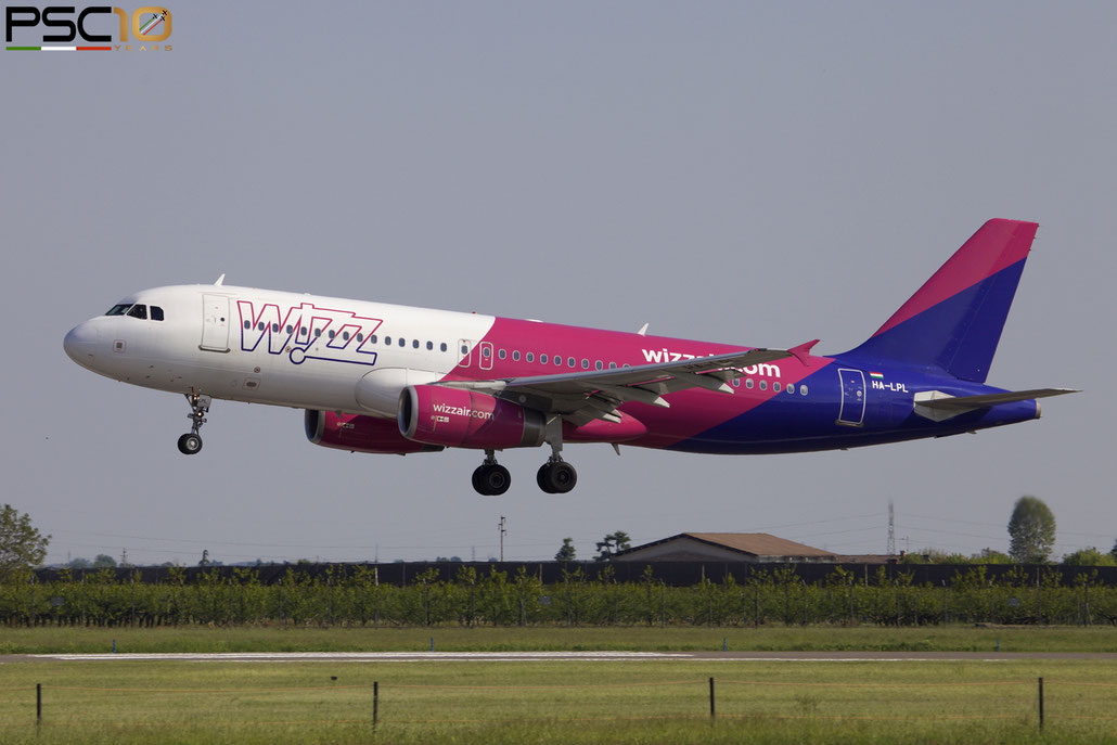 HA-LPL  A320-232  3166  Wizz Air  @ Aeroporto di Verona  04 2022 © Piti Spotter Club Verona