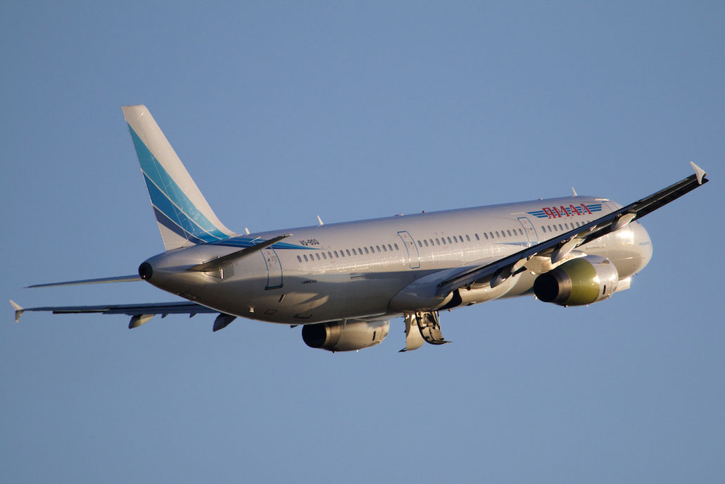 VQ-BSQ A321-231 1956 Yamal Airlines @ Aeroporto di Verona © Piti Spotter Club Verona