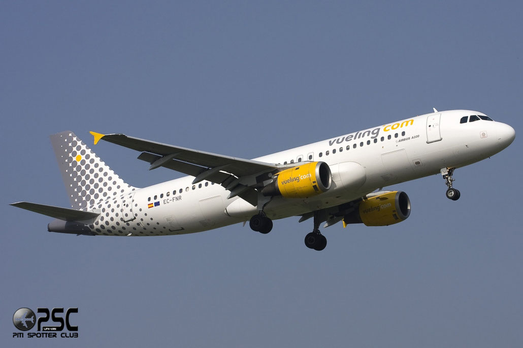 Airbus A320 - MSN 323 - EC-FNR @ Aeroporto di Verona © Piti Spotter Club Verona