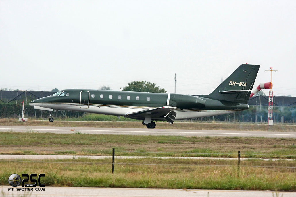OH-WIA Ce680 680-0215 Jetflite Oy