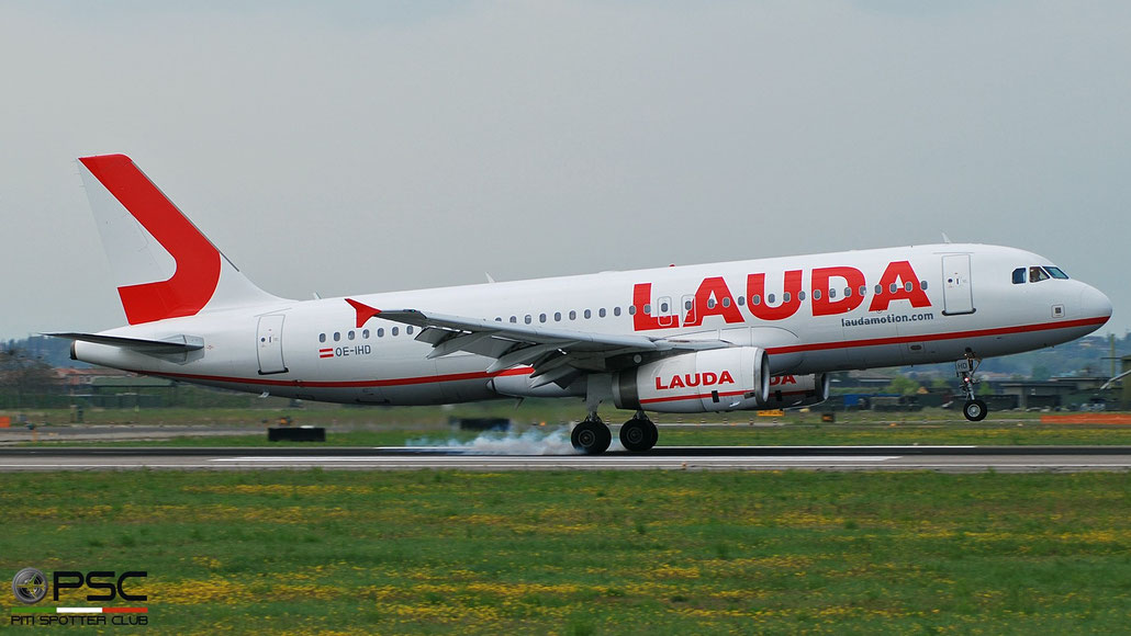OE-IHD A320-232 3270 LaudaMotion @ Aeroporto di Verona 04.2019  © Piti Spotter Club Verona