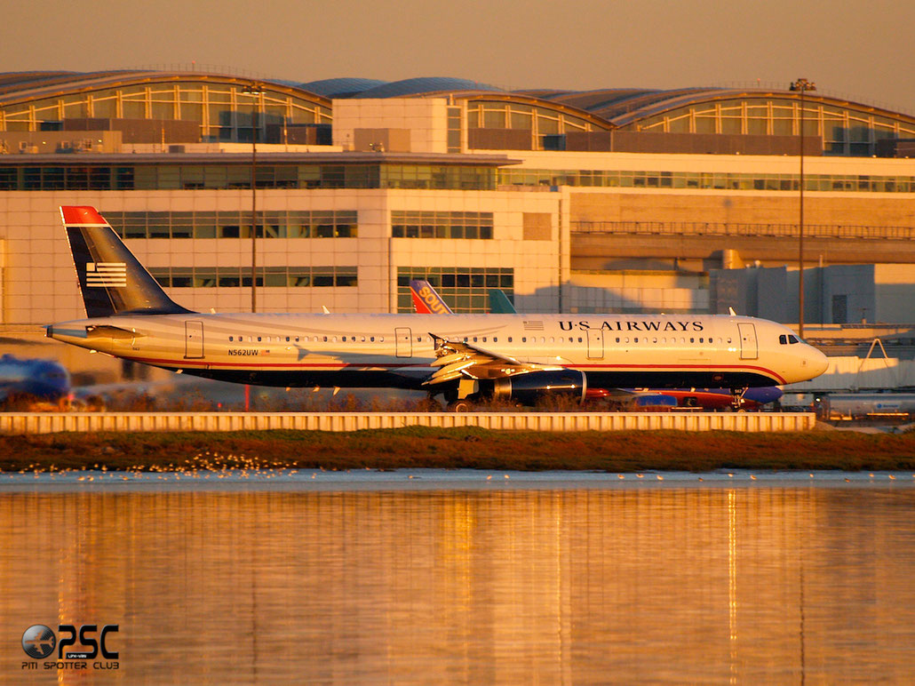 N562UW A321-231 5332 US Airways @ San Francisco Airport 14.10.2013 © Piti Spotter Club Verona