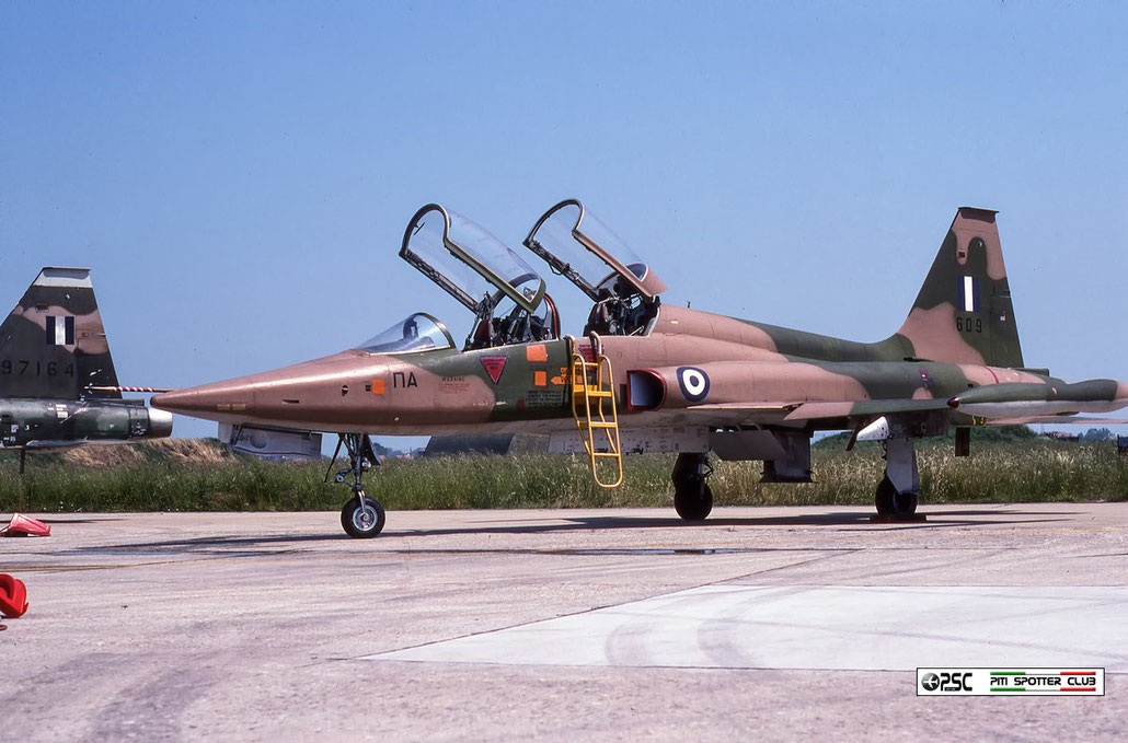 609   F-5B  N8079  © Piti Spotter Club Verona 