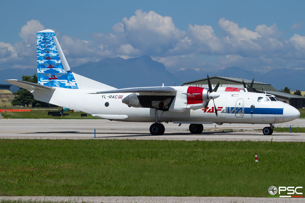 YL-RAC 9903 An-26 YL-RAC RAF-Avia@ Aeroporto di Verona 13.05.2017  © Piti Spotter Club Verona