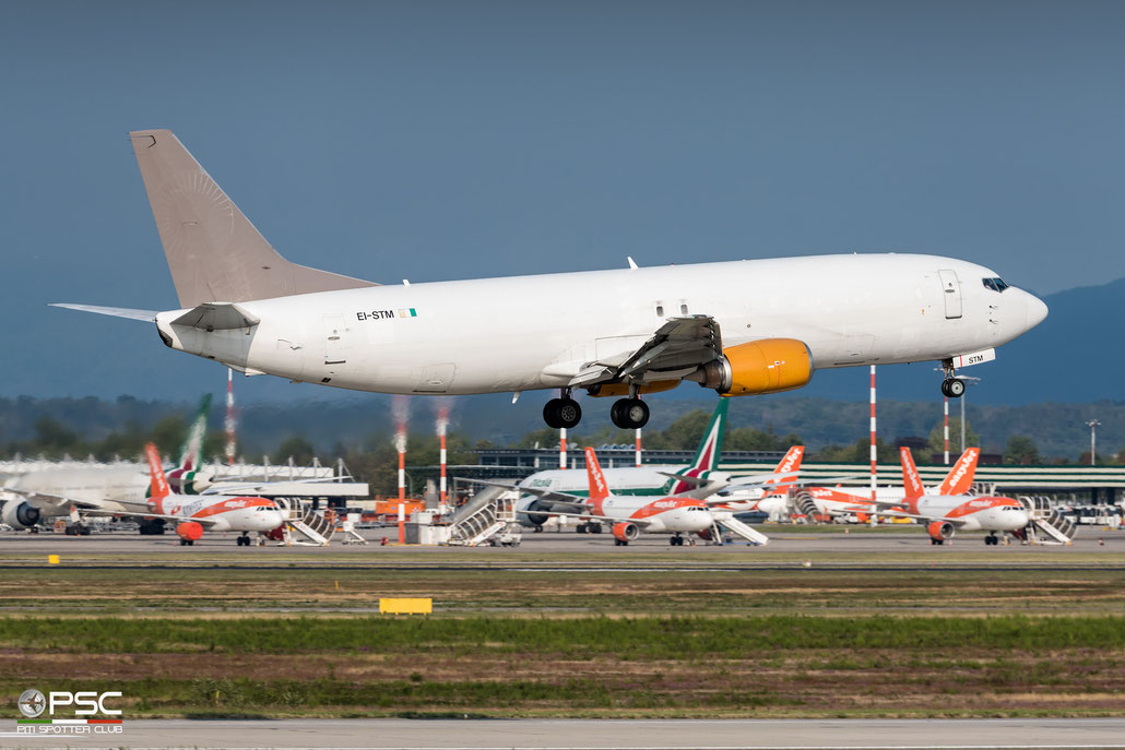 EI-STM  B737-4Z9SF  27094/2432  ASL Airlines Ireland  @ Milano Malpensa Airport ©  2022 Piti Spotter Club Verona 