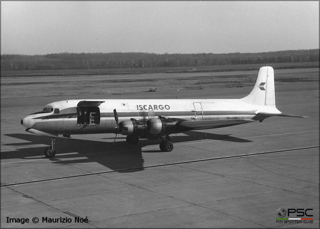 TF-IUB Douglas DC-6AF 44907 676 R2800 Iscargo  1956 @ Milano Malpensa © collezione Maurizio Noè - Piti Spotter Club Verona