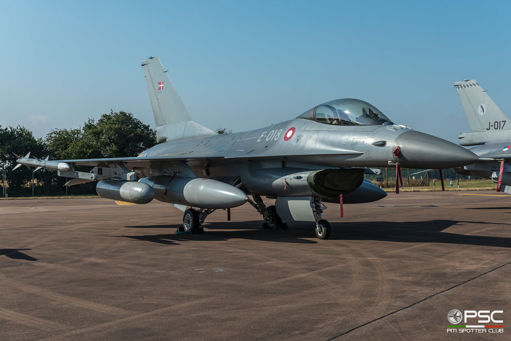E-018   F-16AM  6F-54  Esk 727 © Piti Spotter Club Verona 