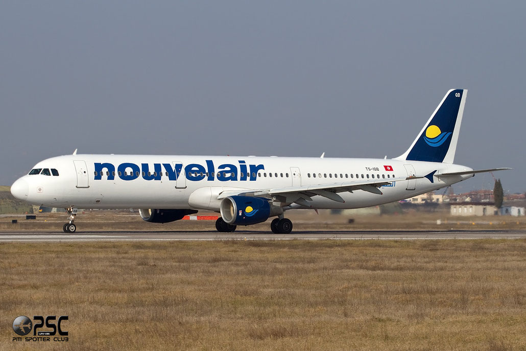 TS-IQB A321-211 995 Nouvelair Tunisie