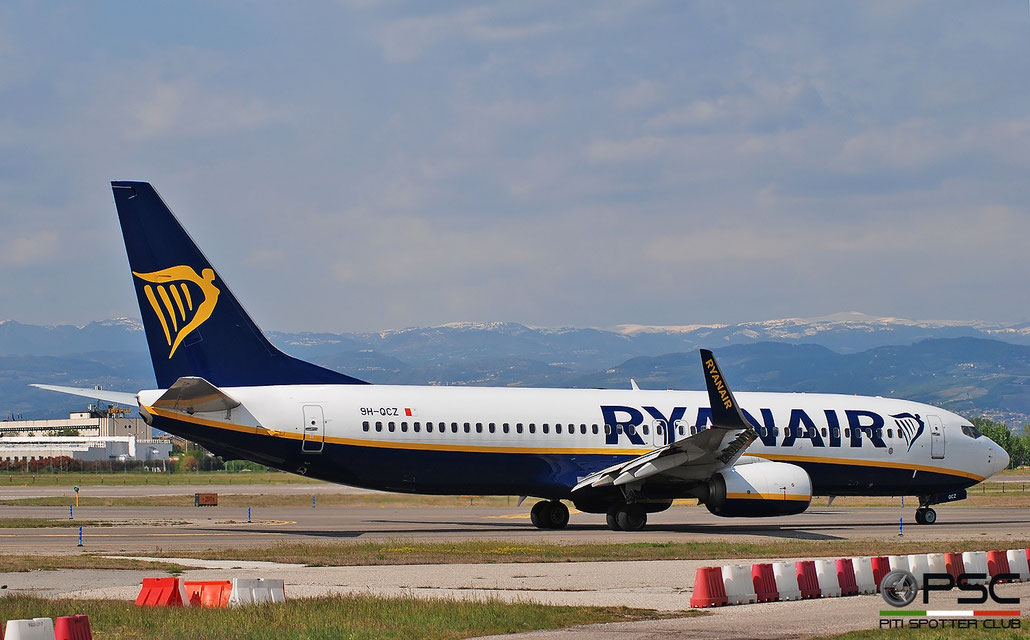 9H-QCZ  B737-8AS  44748/6075  Malta Air @ Aeroporto di Verona 2021 © Piti Spotter Club Verona