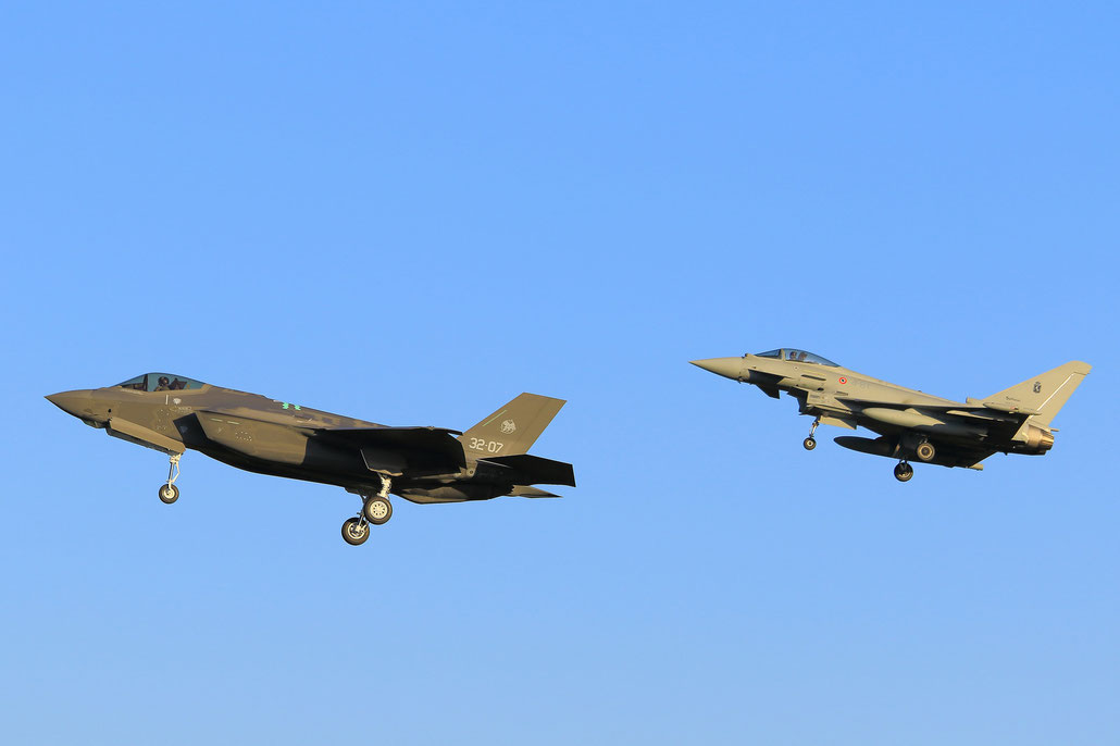 AL-6: F-35A MM7337, 32-13 AL7 EFA001 by Gianluca Conversi, su Flickr Credit Angelo Donato Tornotti per PSC