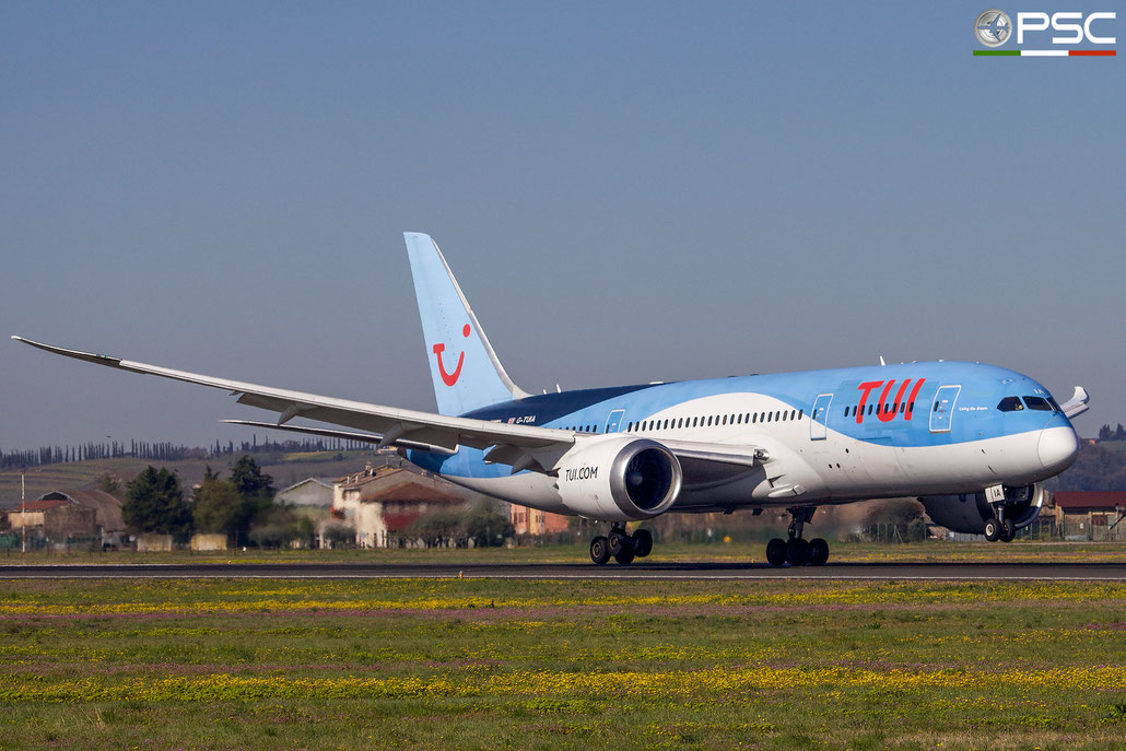 G-TUIA B787-8 34422/92 TUI Airways @ Aeroporto di Verona 03.2023  © Piti Spotter Club Verona