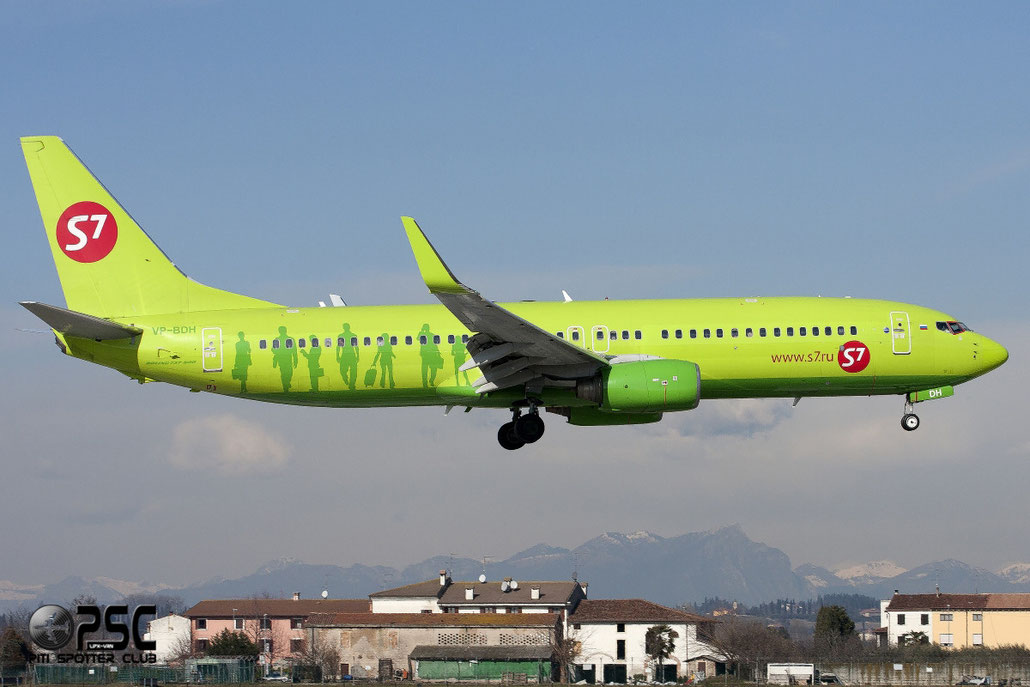 Boeing 737 Next Gen - MSN 30667 - VP-BDH  @ Aeroporto di Verona © Piti Spotter Club Verona