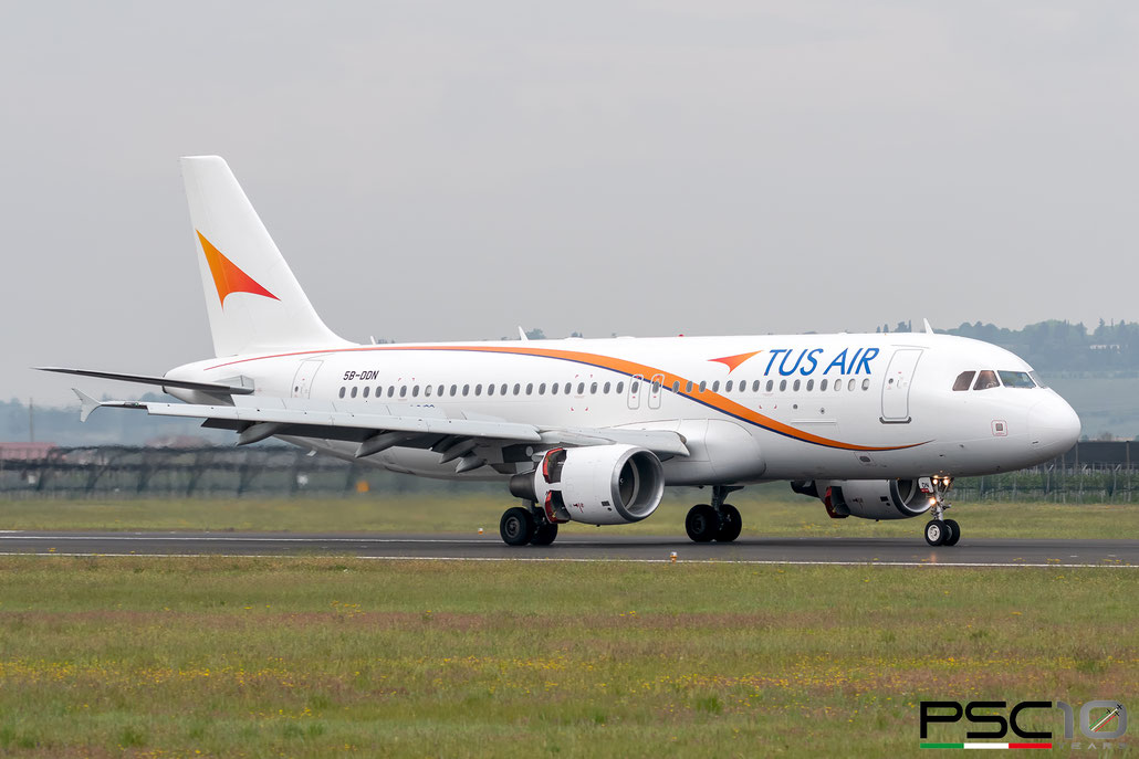 5B-DDN  A320-214  3868  Tus Airways  @ Aeroporto di Verona  04 2022 © Piti Spotter Club Verona