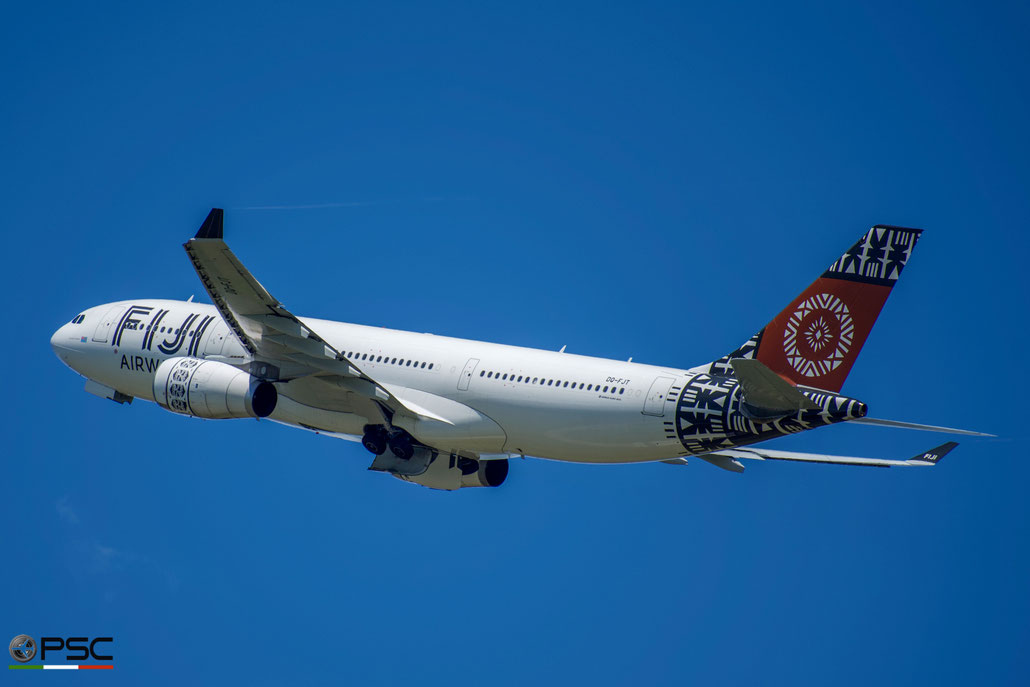 DQ-FJT A330-243 1394 Fiji Airways @ Brisbane Airport - 11/2023 - per gentile concessione di Maurizio Martinelli  ©  Piti Spotter Club Verona
