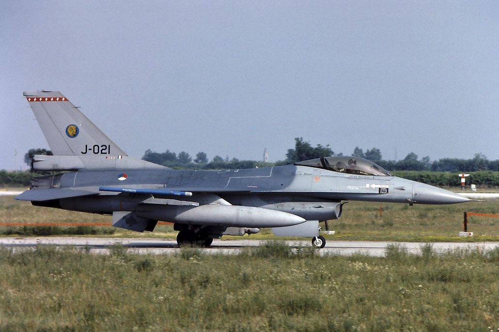 J-021   F-16AM  6D-177  312sq @ Aeroporto di Verona   © Piti Spotter Club Verona