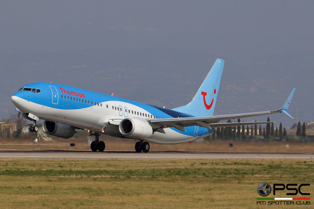 G-TAWC B737-8K5 (Scim) 39922/3925 Thomson Airways@ Aeroporto di Verona © Piti Spotter Club Verona