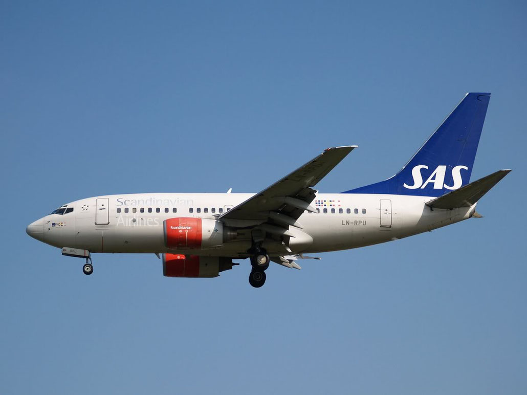 LN-RPU B737-683 28312/407 SAS Scandinavian Airlines - Scandinavian Airlines System @ London Heathrow Airport 08.2007 © Piti Spotter Club Verona