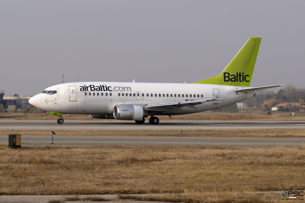 YL-BBE B737-53S 29073/3083 airBaltic