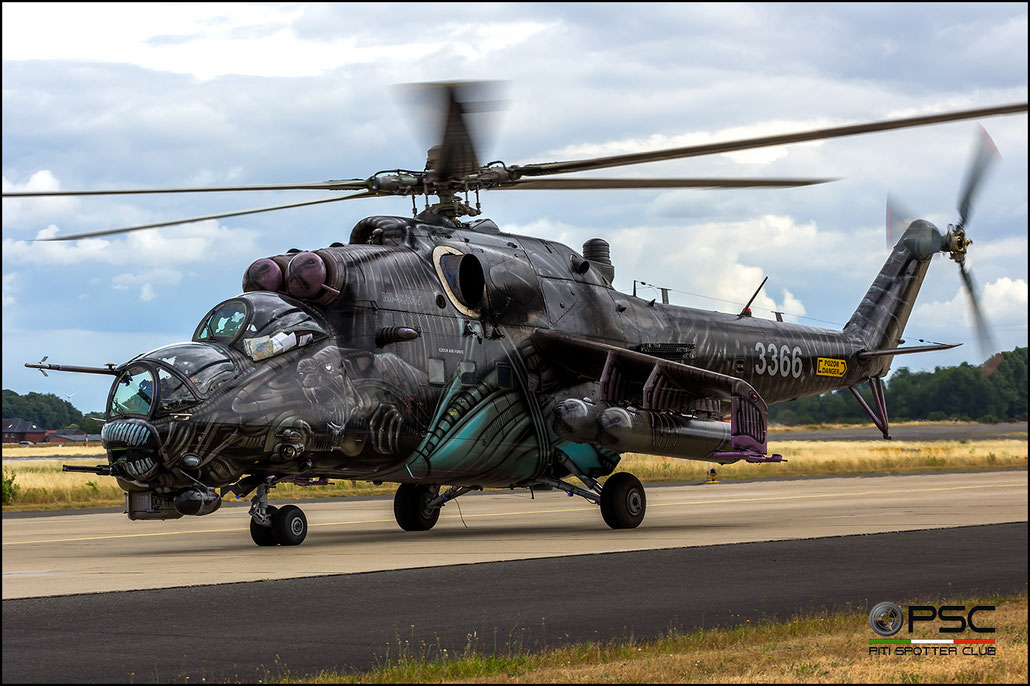 3366   Mi-35  203366  221.vrl © Piti Spotter Club Verona 