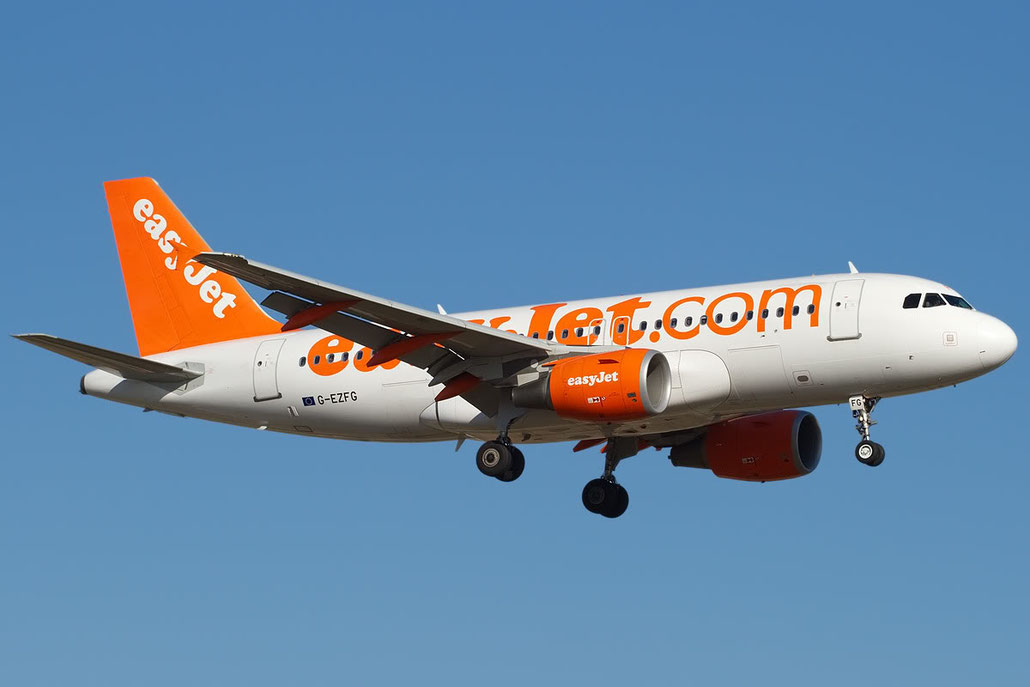 G-EZFG A319-111 3845 EasyJet Airline @ Bologna Airport 28.01.2012  © Piti Spotter Club Verona