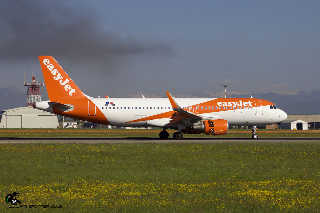 OE-IVM A320-214 7537 easyJet Europe @ Aeroporto di Verona 04.2019  © Piti Spotter Club Verona