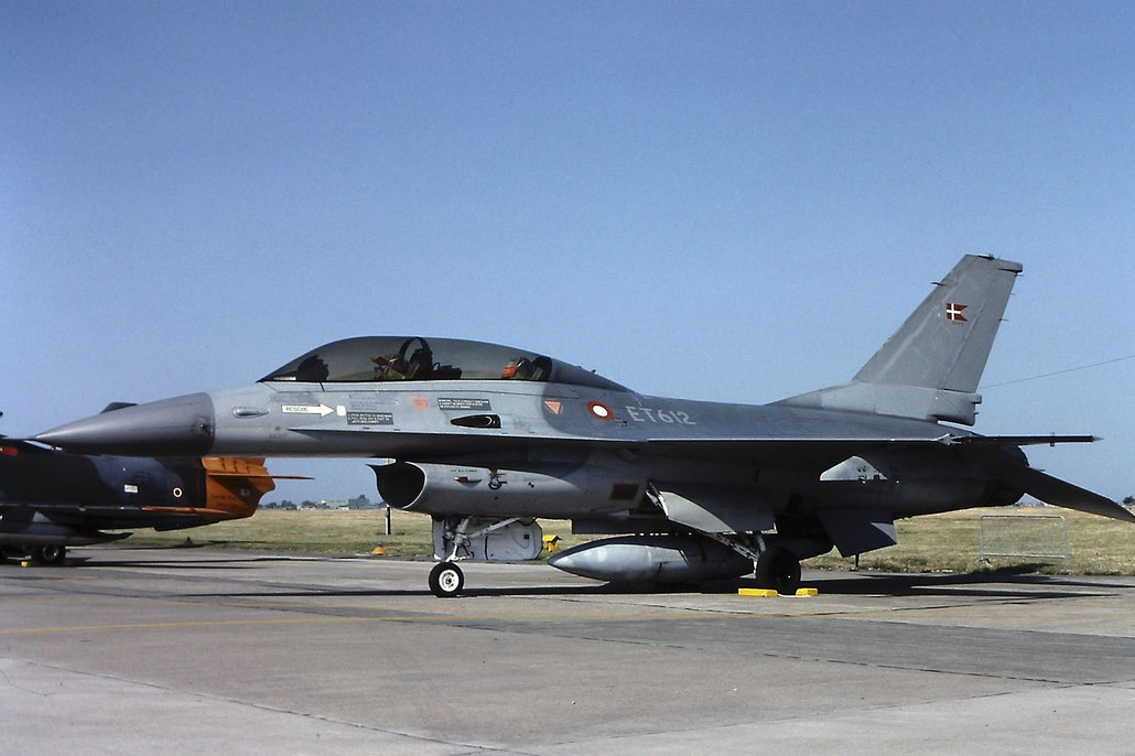 ET-612   F-16BM  6G-9  Esk 727 © Piti Spotter Club Verona 