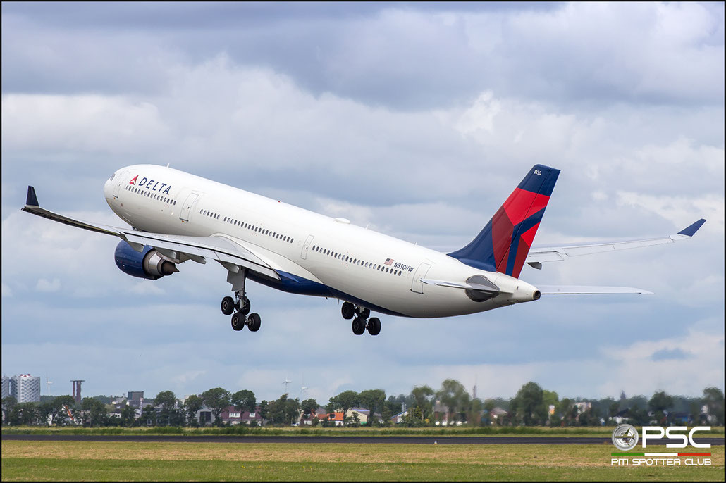 N820NW  A330-323E  859  Delta Air Lines  @ Amsterdam 2019 © Piti Spotter Club Verona 
