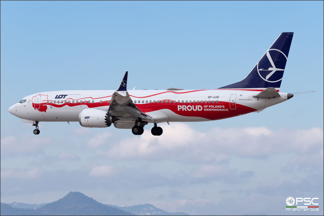 SP-LVD B737-8 64069/7013 LOT Polish Airlines - Polskie Linie Lotnicze @ Barcelona 04.2023 © Piti Spotter Club Verona