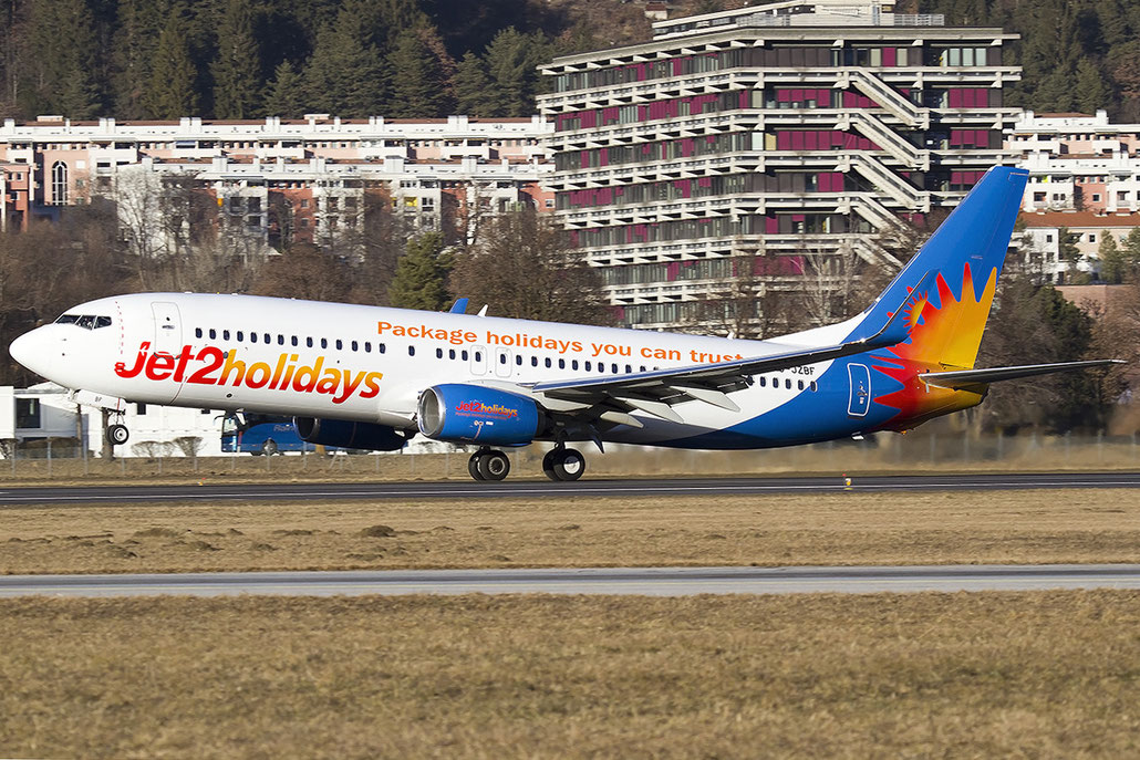 G-JZBF  B737-800  63162/6732  Jet2  @ Innsbruck © 01 2022 Piti Spotter Club Verona