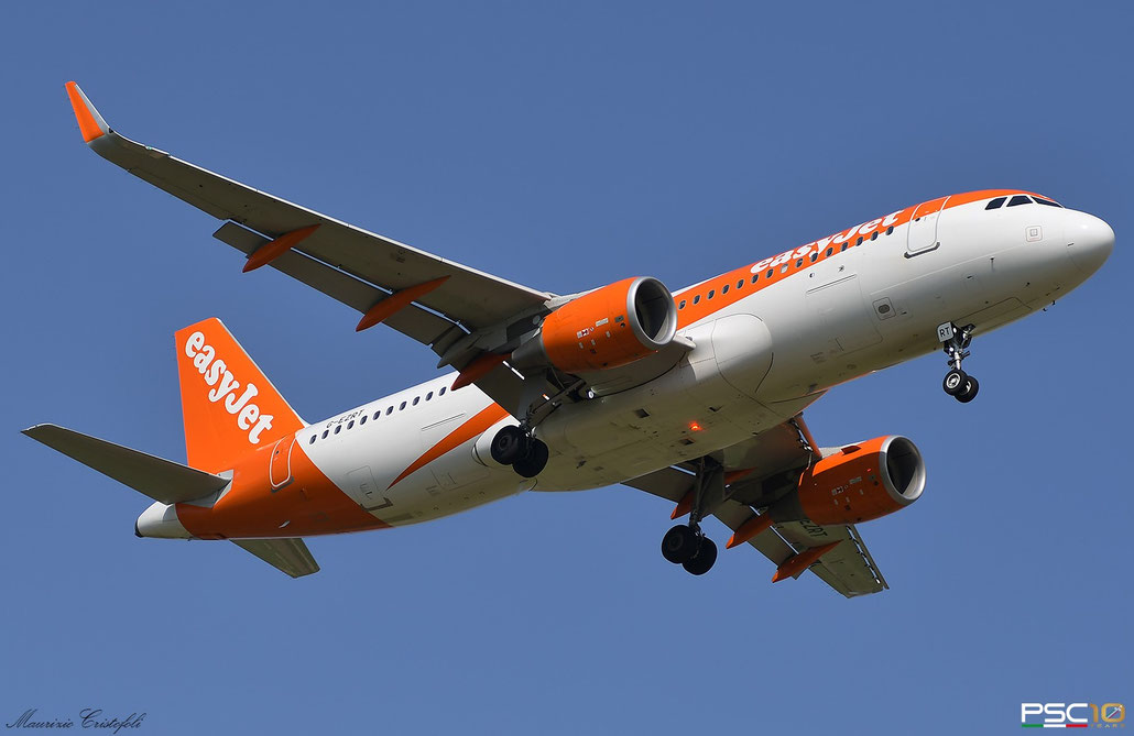 G-EZRT  A320-214  8162  easyJet  @ Aeroporto di Verona  07 2022 © Piti Spotter Club Verona