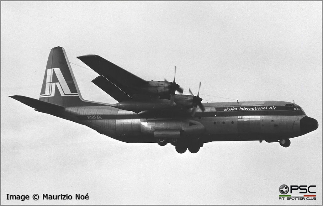 N101AK Lockheed L-100-30 Hercules 4248  AL501-D22A Alaska International Air 1967 @ Milano Malpensa © collezione Maurizio Noè - Piti Spotter Club Verona
