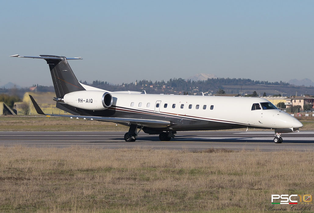 9H-AIQ  ERJ135BJ  14500942  Blue Square Aviation Group  @ Aeroporto di Verona  01 2022 © Piti Spotter Club Verona