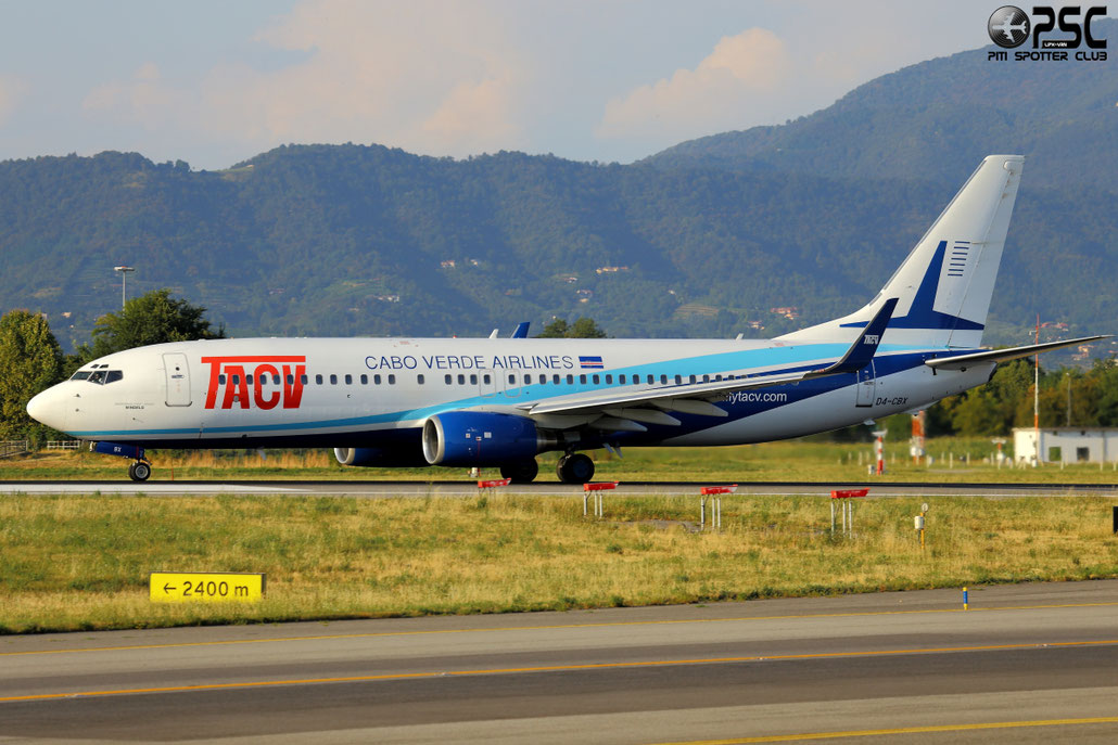 D4-CBX B737-8Q8 30039/701 TACV - Transportes Aéreos de Cabo Verde @ Bergamo Airport 11.08.2013 © Piti Spotter Club Verona