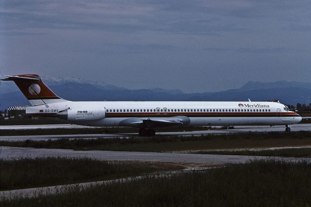 EC-EMG  MD-83  49626/1538  Meridiana Air  @ Aeroporto di Verona © Piti Spotter Club Verona 