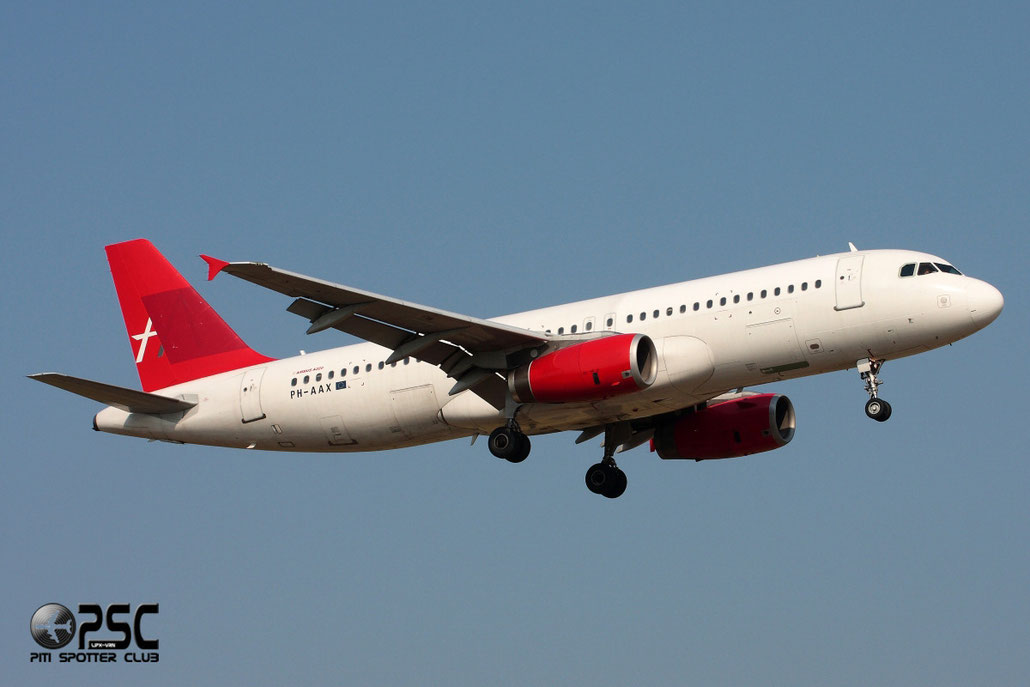 PH-AAX A320-231 430 Amsterdam Airlines
