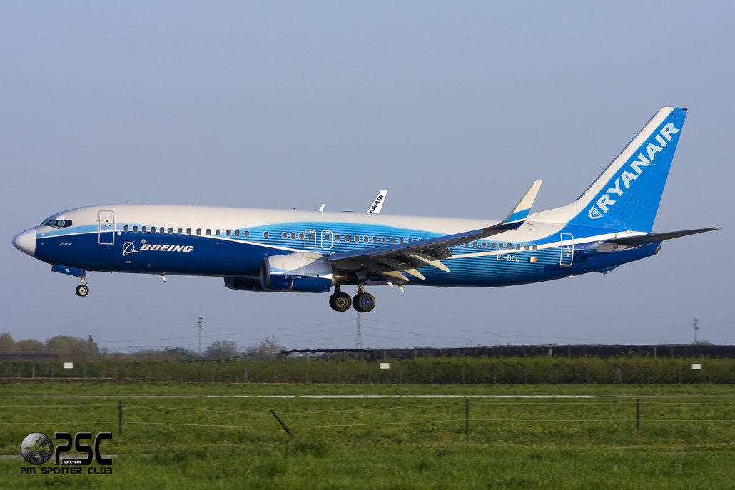 Boeing 737 Next Gen - MSN 33806 - EI-DCL @ Aeroporto di Verona © Piti Spotter Club Verona