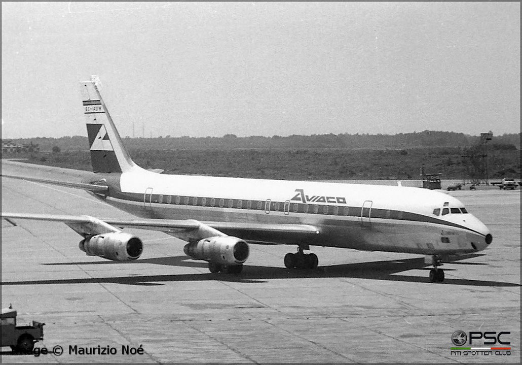 EC-AUM Douglas DC-8-52 45657 188 JT3D  Aviaco 1963 © collezione Maurizio Noè p.g.c. - Piti Spotter Club Verona