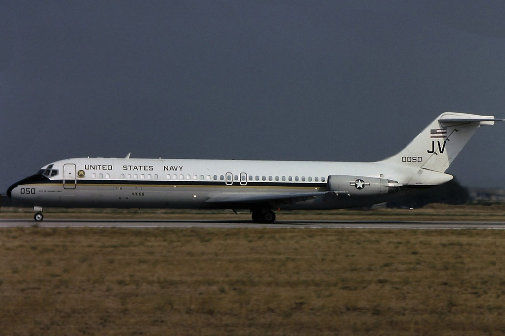 160050  050  C-9B  47699/801  @ Aeroporto di Verona   © Piti Spotter Club Verona