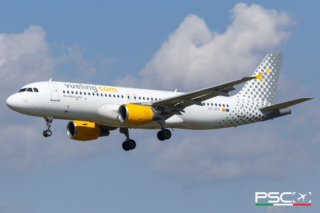 EC-OFH Airbus A320-216 4098  cfm56-5B6  Vueling (Genesis) 2009  @ Barcellona BCN 09 2025 © Piti Spotter Club Verona