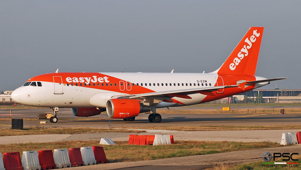 G-EZIW A319-111 2578 easyJet @ Aeroporto di Verona 12.2019  © Piti Spotter Club Verona