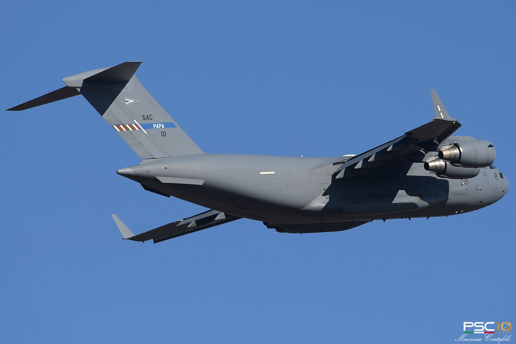 01 C-17A Globemaster III c/n 50208 SAC Heavy Airlift Wing @ Aviano © 02 2022 Piti Spotter Club Verona