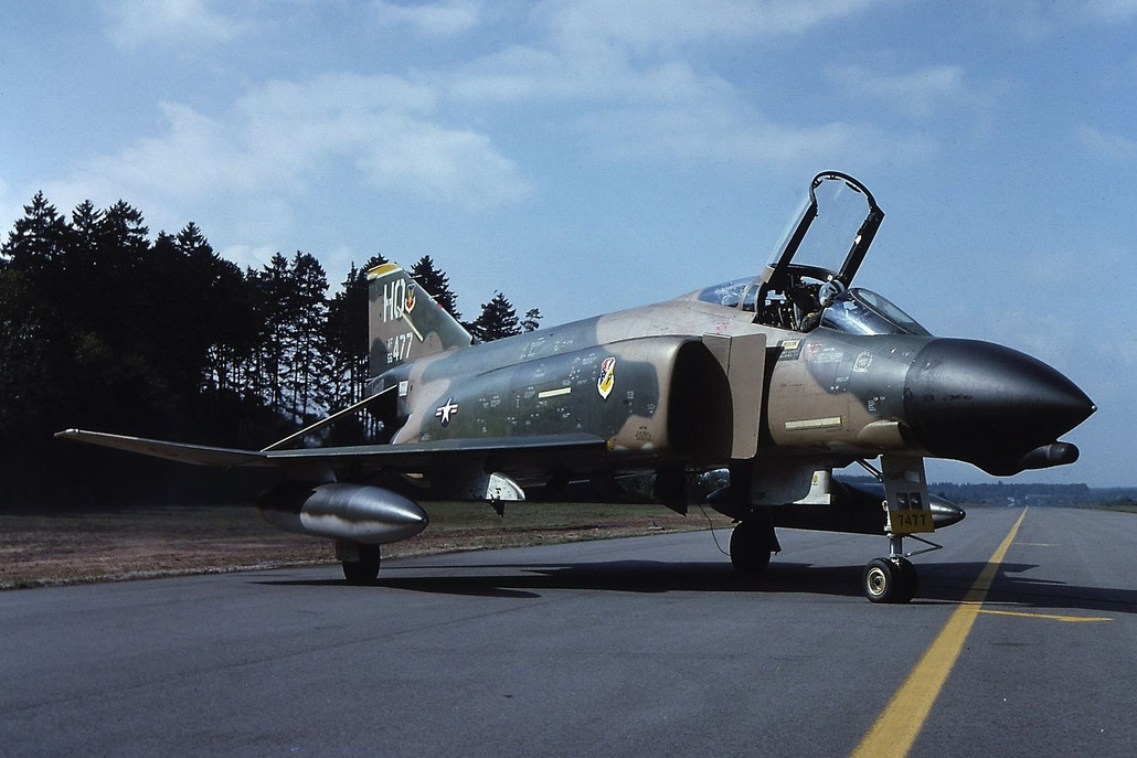 66-7477   F-4D  1985 © Piti Spotter Club Verona 
