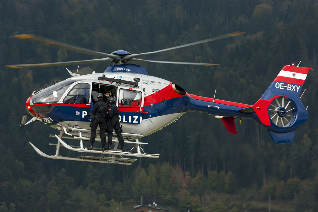 OE-BXM Eurocopter EC135 P2+ Flugpolizei (Air Police) @ Innsbruck Airport 10.2014 © Piti Spotter Club Verona