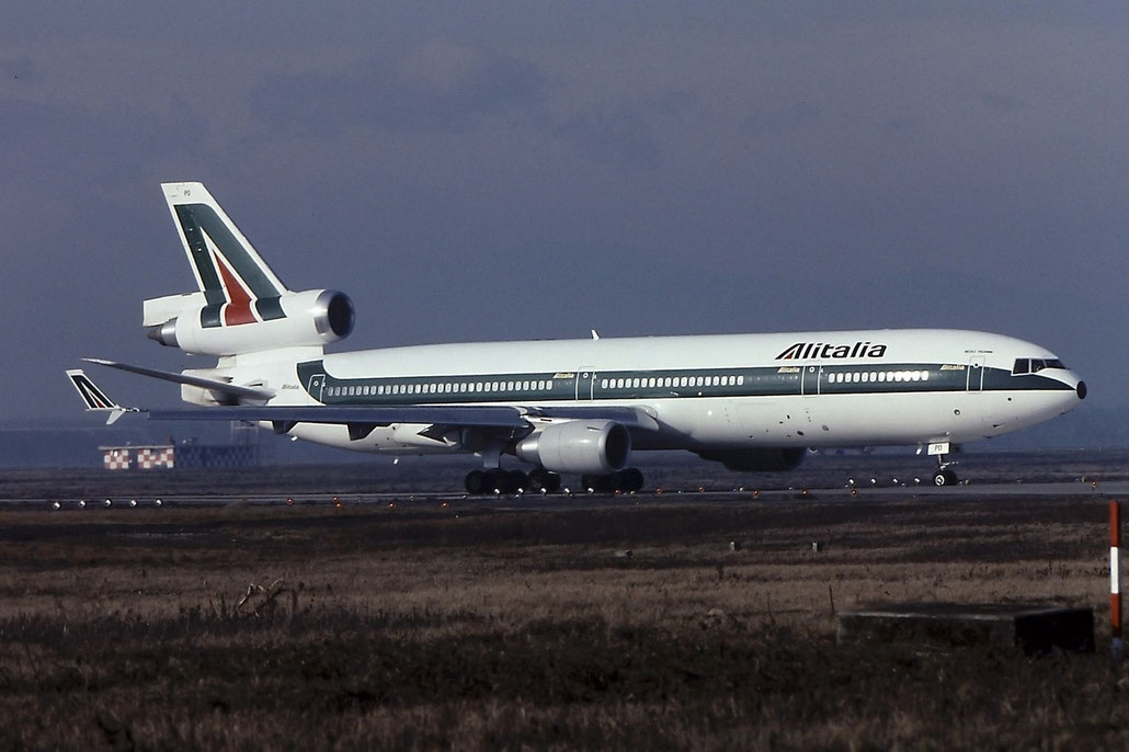 I-DUPO McDonnell Douglas MD-11C 48429 500 CF6-80C2D1F "Niccolò Paganini" Alitalia 1992 © Piti Spotter Club Verona