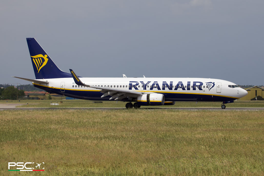EI-EGD Boeing 737-8AS W 34981 3420 cfm56-7B26  Ryanair 2010  @ Verona Villafranca 04 2026 © Piti Spotter Club Verona