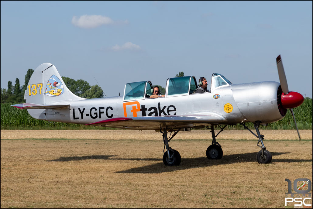 LY-GFC Yakovlev Yak-52 [9010401]  @ Bagnolo (PD) ©  2022 Piti Spotter Club Verona