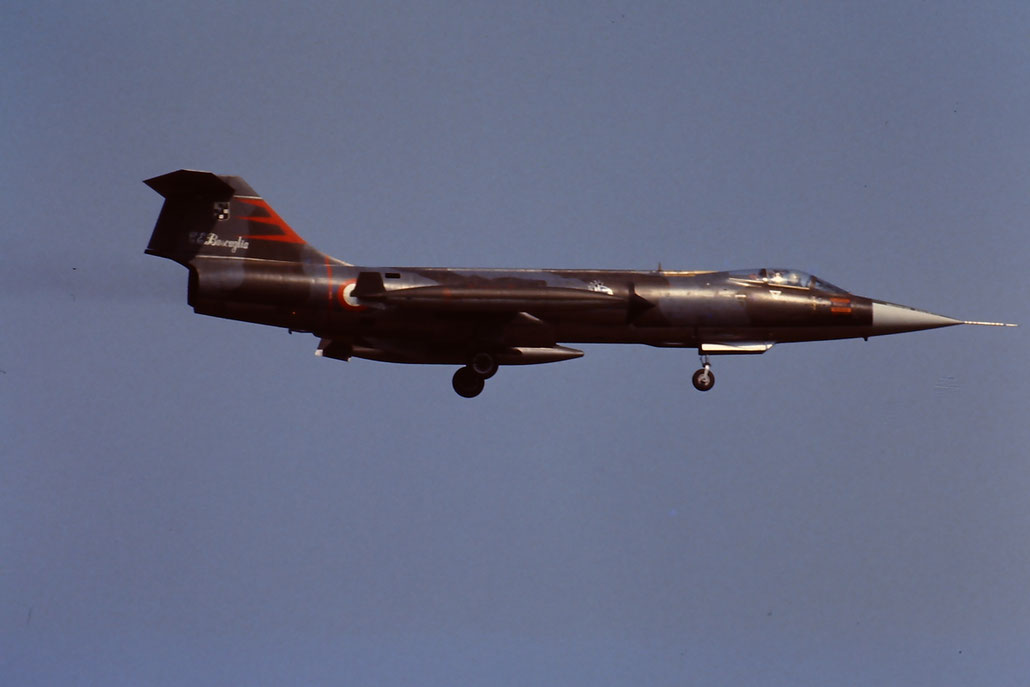 Gli F-104 del Terzo Stormo: 3-05 -  @ Aeroporto di Verona   © Piti Spotter Club Verona