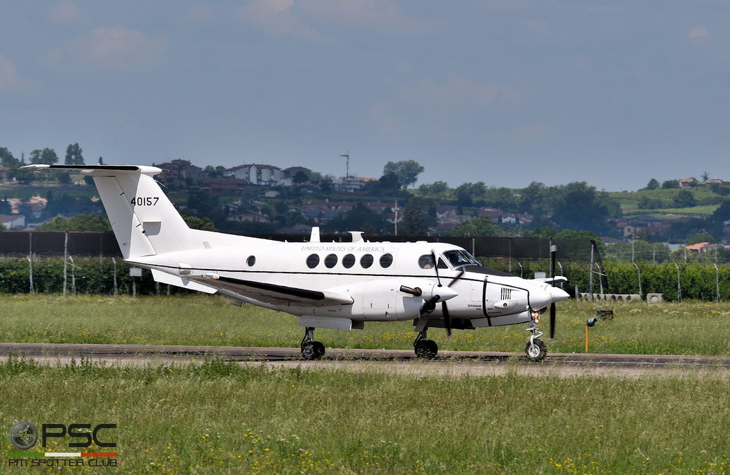 84-00157  Co E  C-12U-3  BL-87  1-214th AVN   © Piti Spotter Club Verona