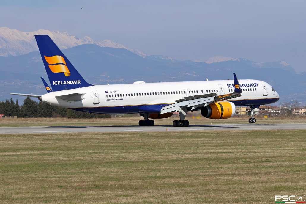 TF-FIK Boeing 757-256 26254 905 RB211-535E4 Bláfjall Icelandair 1999 @ Verona Villafranca 02 2026 © Piti Spotter Club Verona