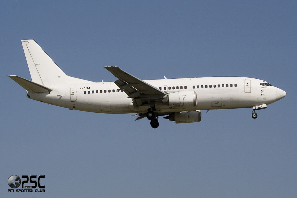F-GIXJ B737-3Y0QC 23685/1357 Europe AirPost